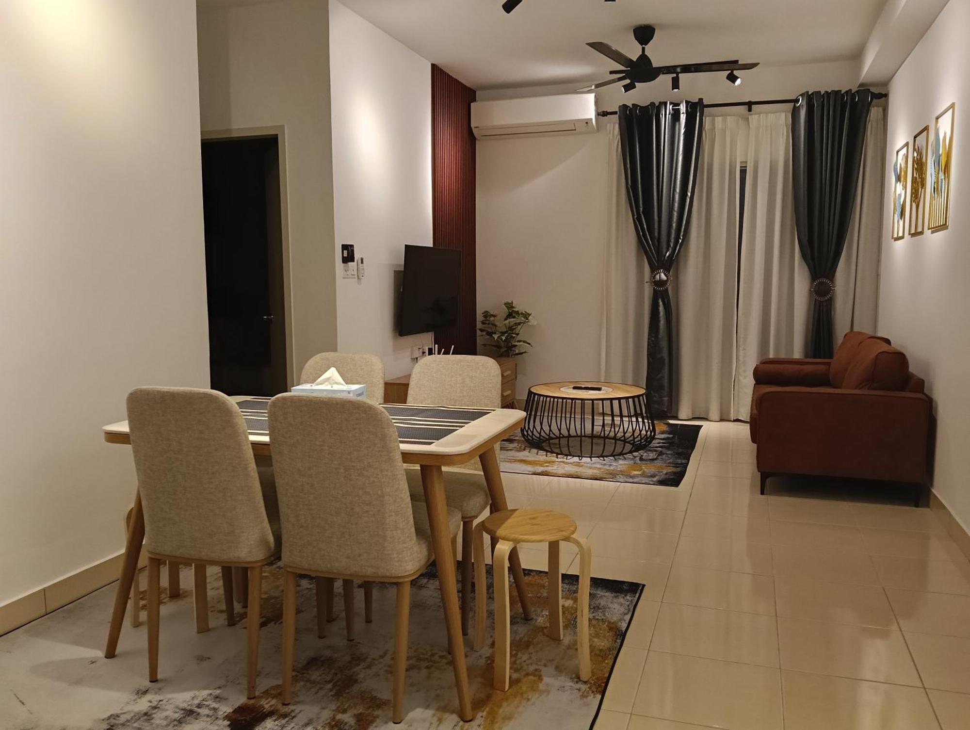 Chillax D'Alanis, Klia Apartment Sepang Exterior photo